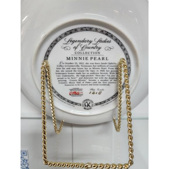 Legendary Ladies Minnie Pearl Plate #1315 Gold Trim + Holder Cumberland Registry - Picture 7 of 12